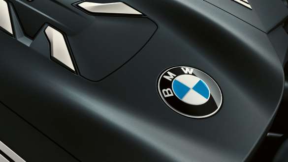 BMW TwinPower Turbo 4-cylinder petrol engine BMW 7 Series Sedan: close-up of BMW TwinPower Turbo 4-cylinder petrol engine