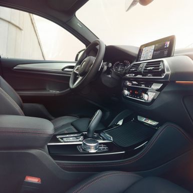 High-quality interior equipment BMW X4 High-quality interior equipment BMW X4 G02 2018 interior