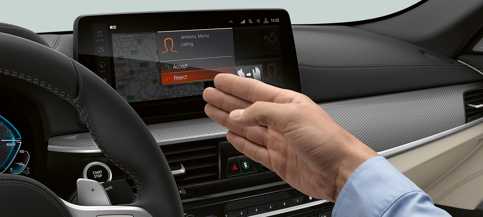 Information display BMW 5 Series Sedan G30 Facelift 2020 interior cockpit