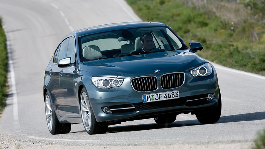 BMW 5 Series : Overview