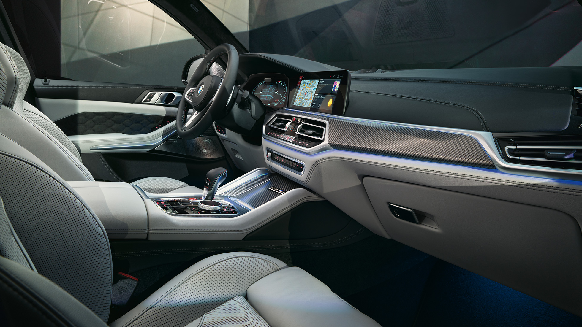 BMW X5 M Competition centre console with M gear selector BMW X5 M Competition centre console with M gear selector F95 interior