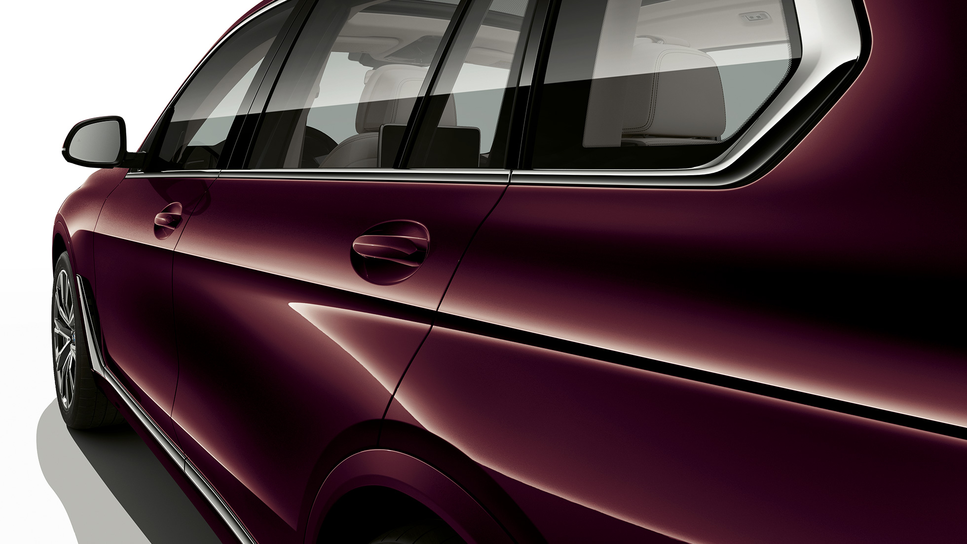 BMW X7, BMW Individual X7 40i xDrive side view Side view of the BMW X7 with BMW Individual X7 40i xDrive features